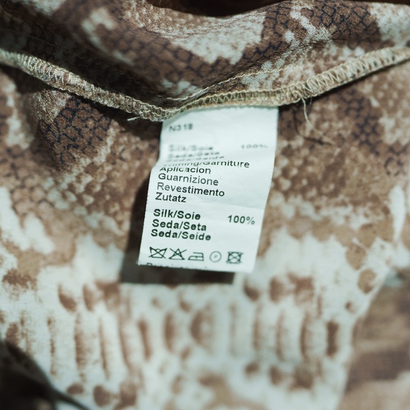 GERARD DAREL Silk Snake Skin Print Button Front Blouse Brown EU 38, US 6 - Picture 4 of 8
